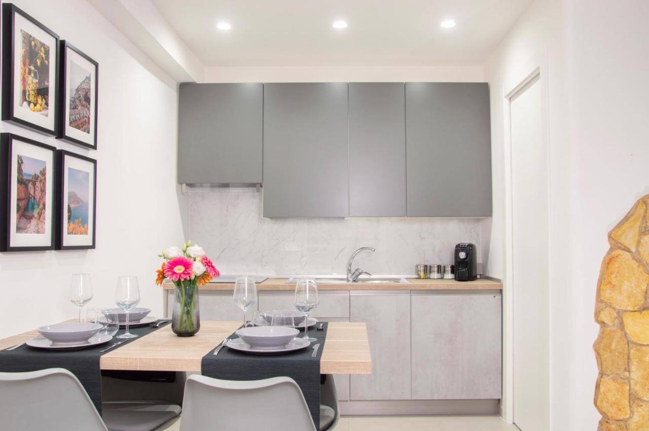 살레르노 Luxury House Dogana 37 아파트 외부 사진